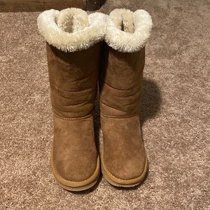 Off brand Ugg boots